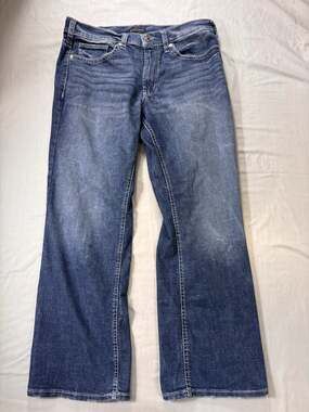 Womens size 14 Kut from the Kloth Kelsey Jeans High Rise Flare EUC